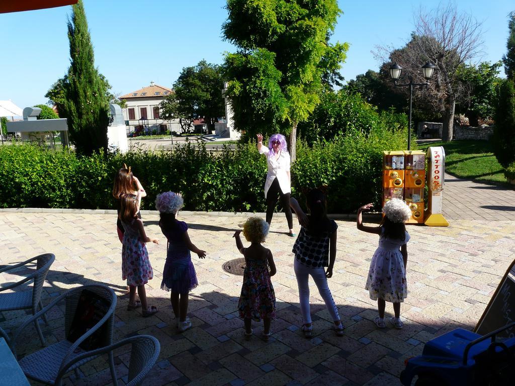 Family Hotel Balchik Ngoại thất bức ảnh